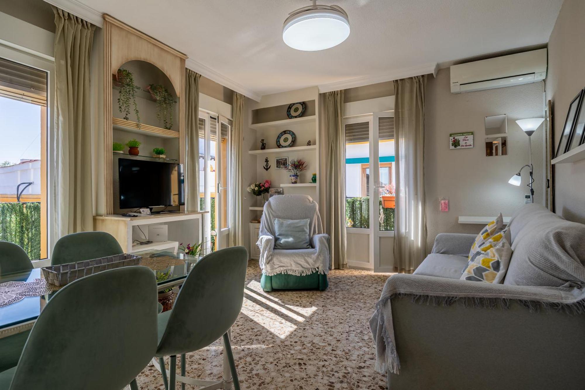 Flores De San Basilio Apartment *